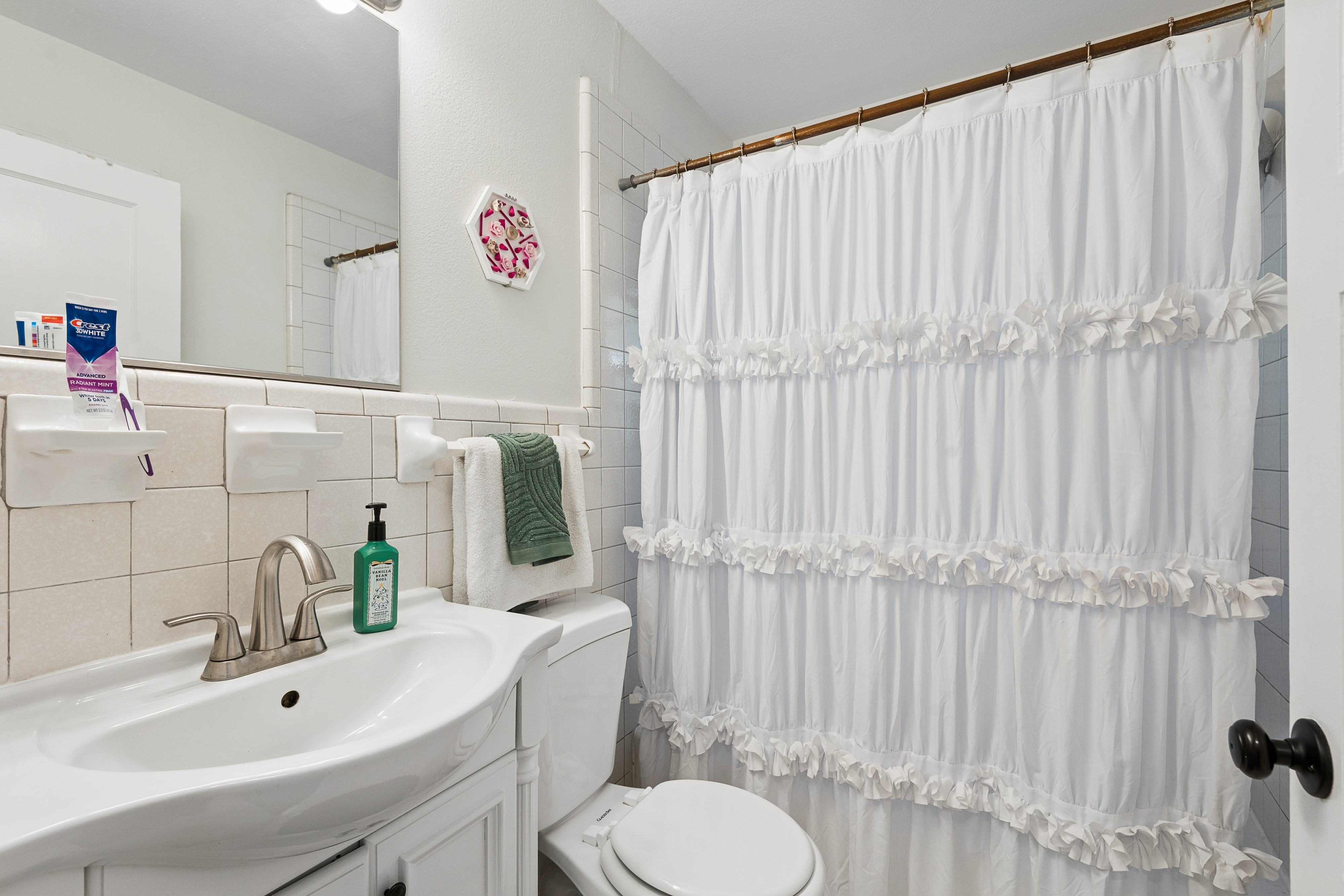Bathroom at 2821 S Hills Ave Fort Worth rental home